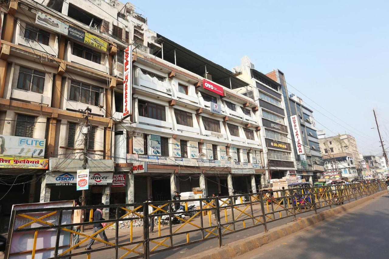 Oyo 4956 Hotel Maharaja Palace Kanpur Buitenkant foto